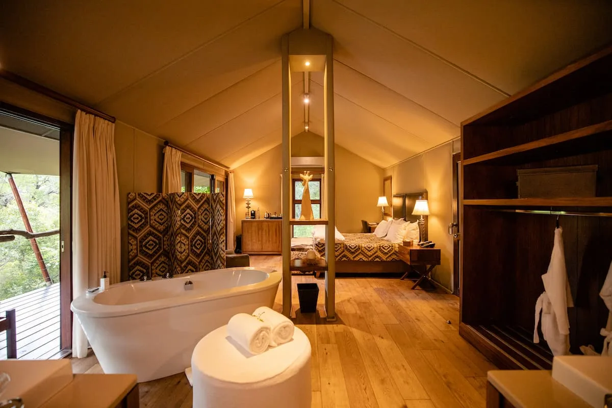 En-suite tent facilities