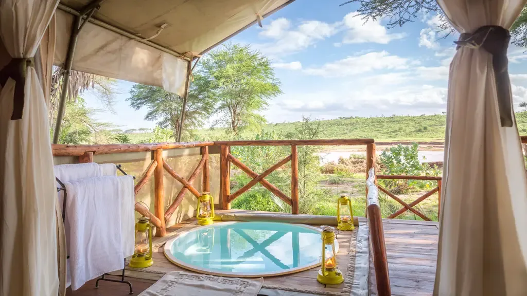 Private plunge pool