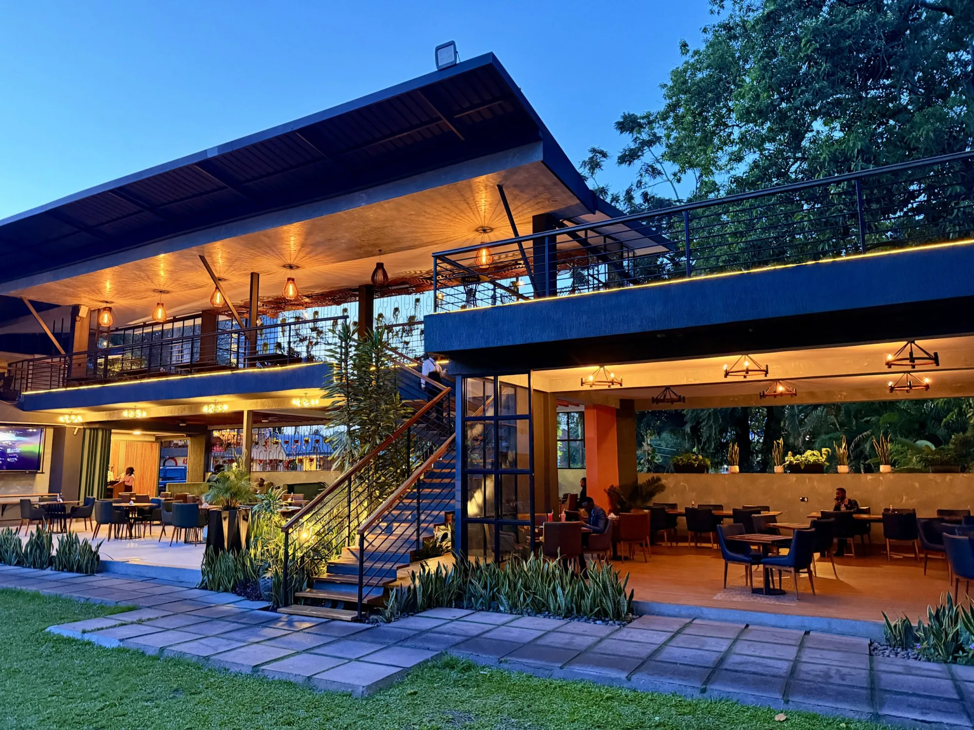 Open-air restaurant pavilion