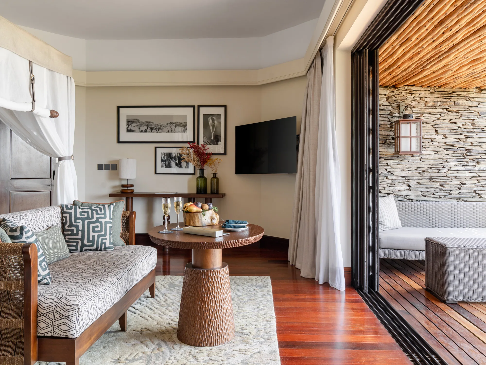Suite living area