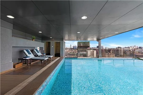 Westlands rooftop pool