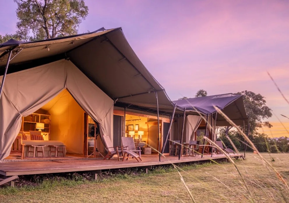 Family tents facing the Mara plains