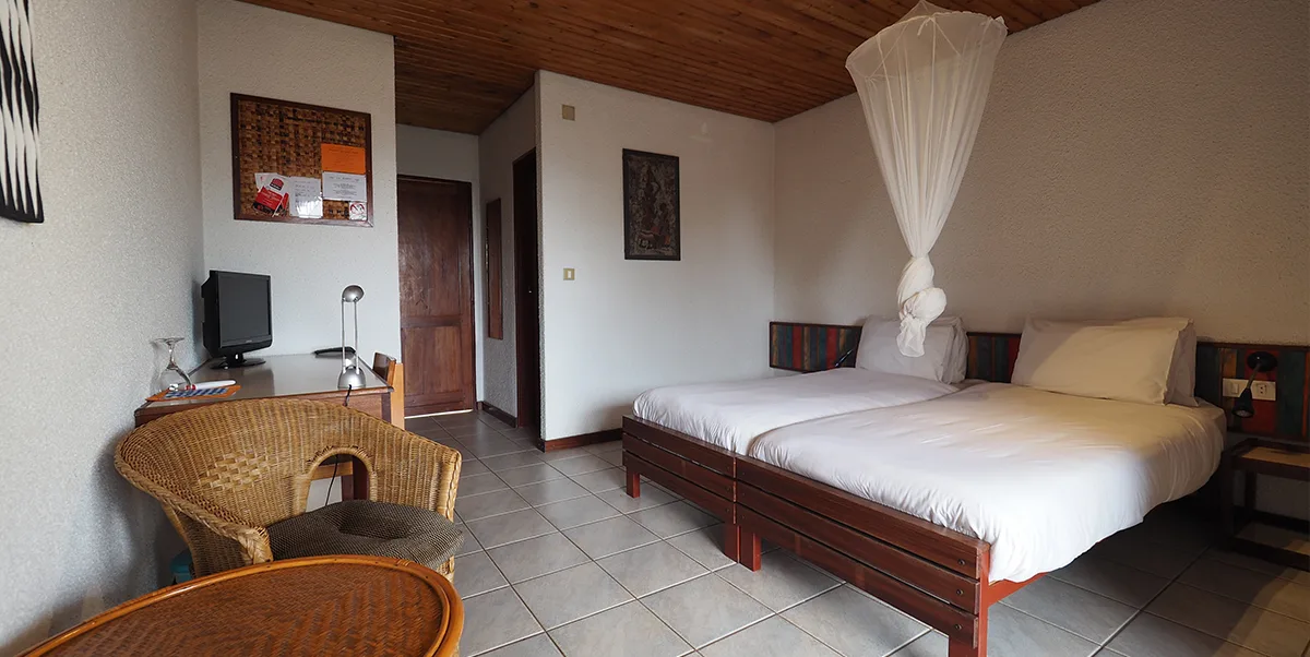 Standard guest room