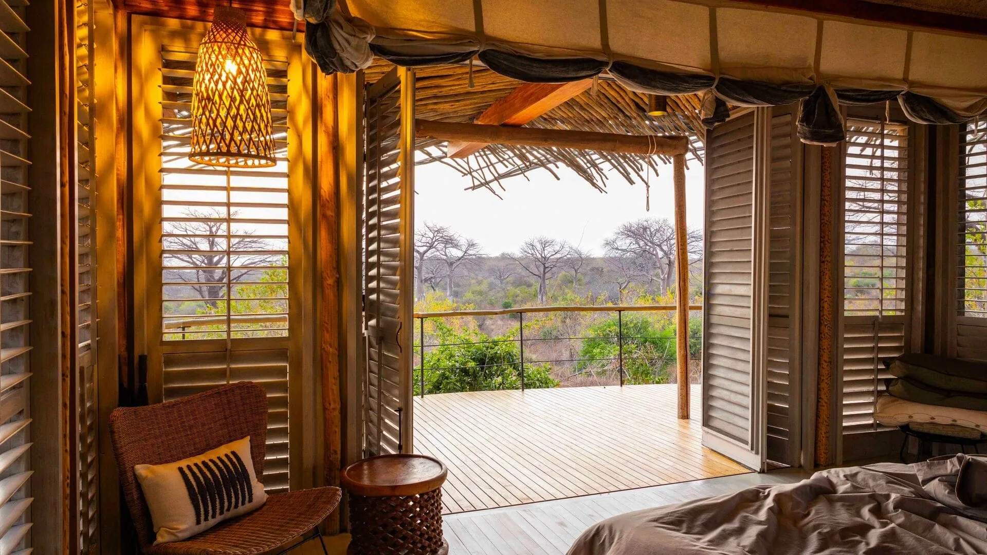 Suite opening onto its private deck