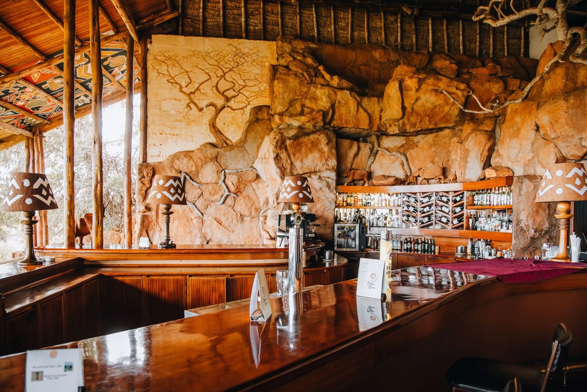 Wildlife-inspired main bar