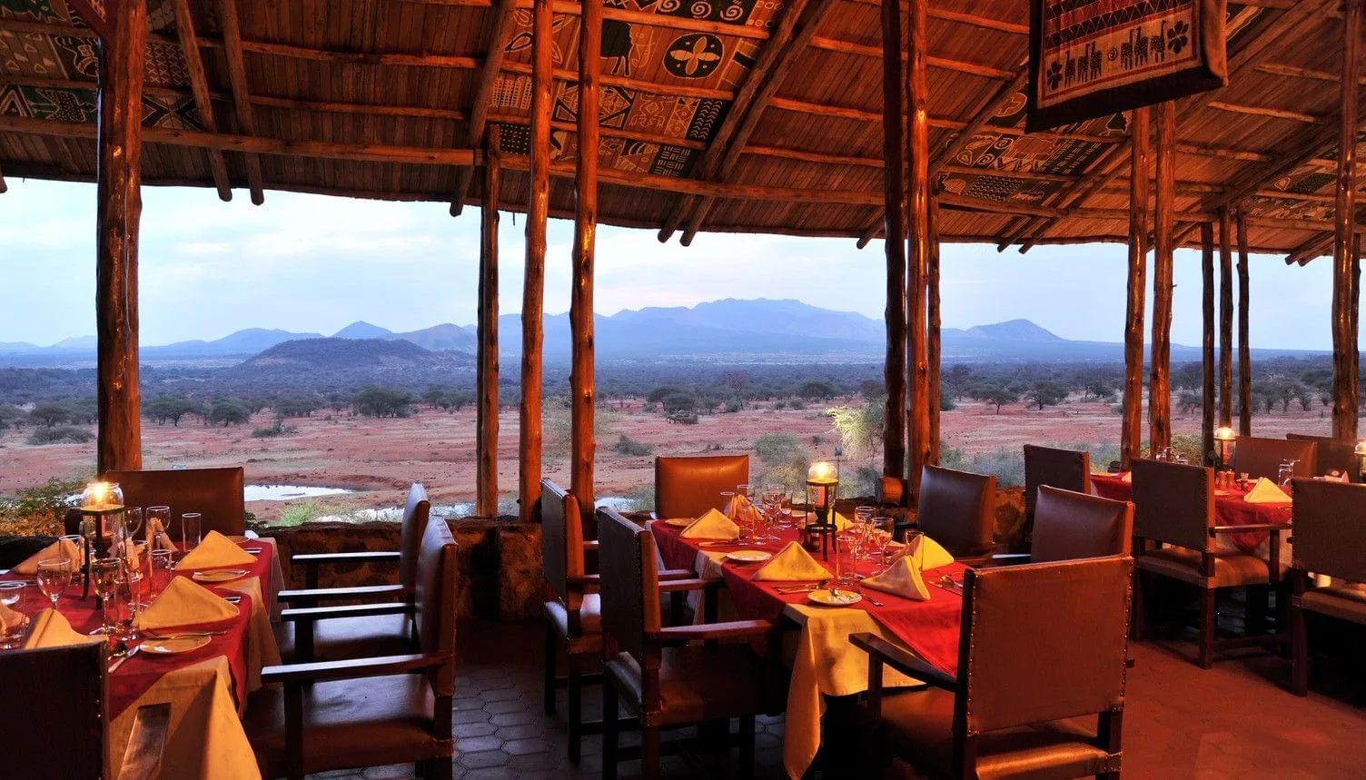 Panoramic lodge dining room
