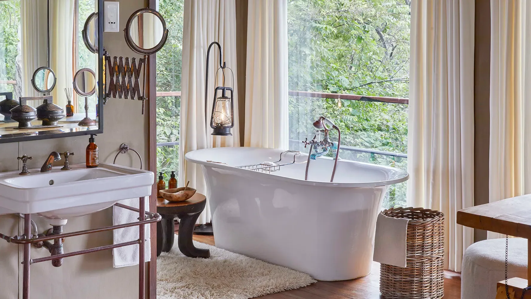 En-suite bathroom