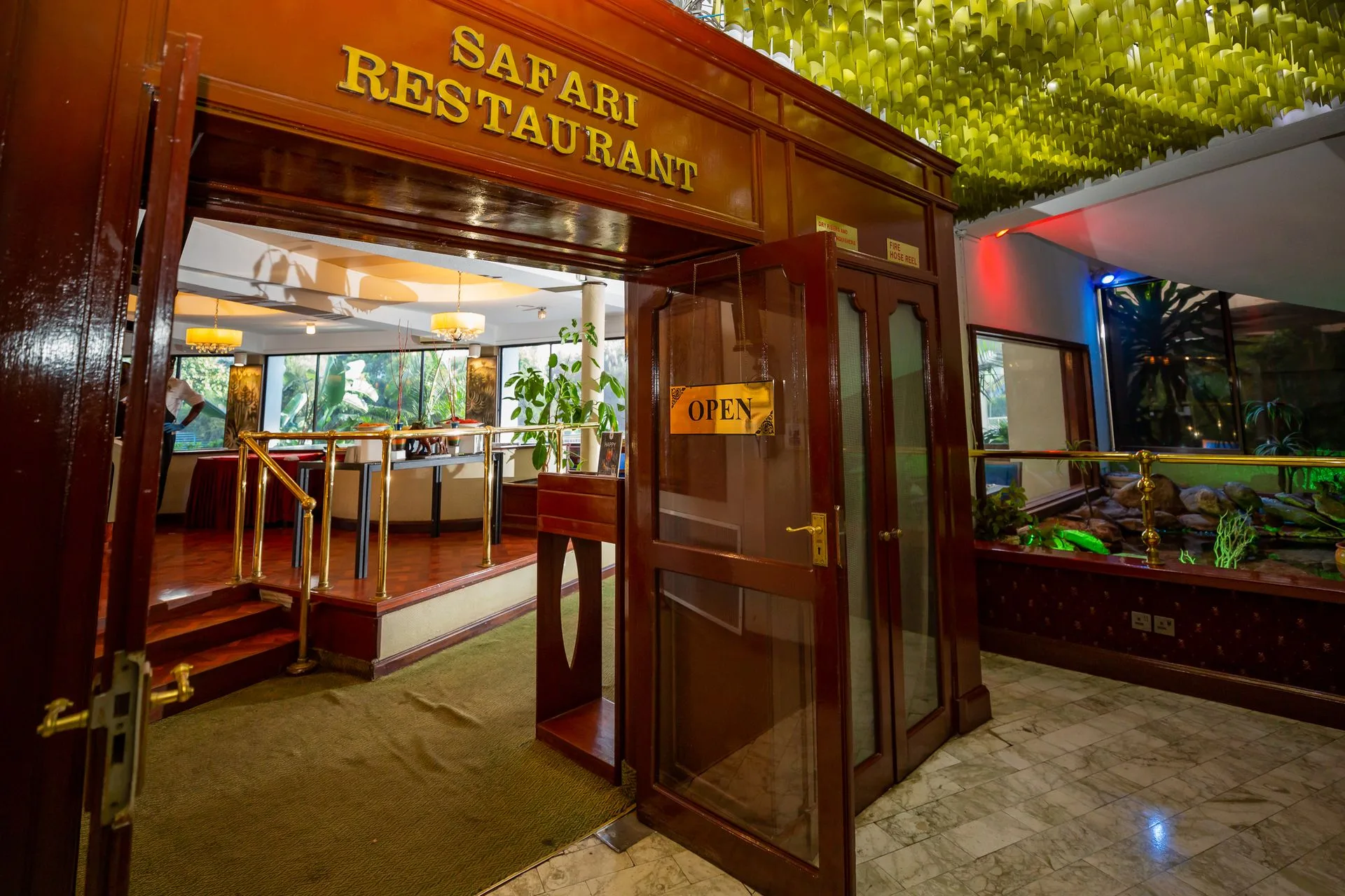 Hotel restaurant