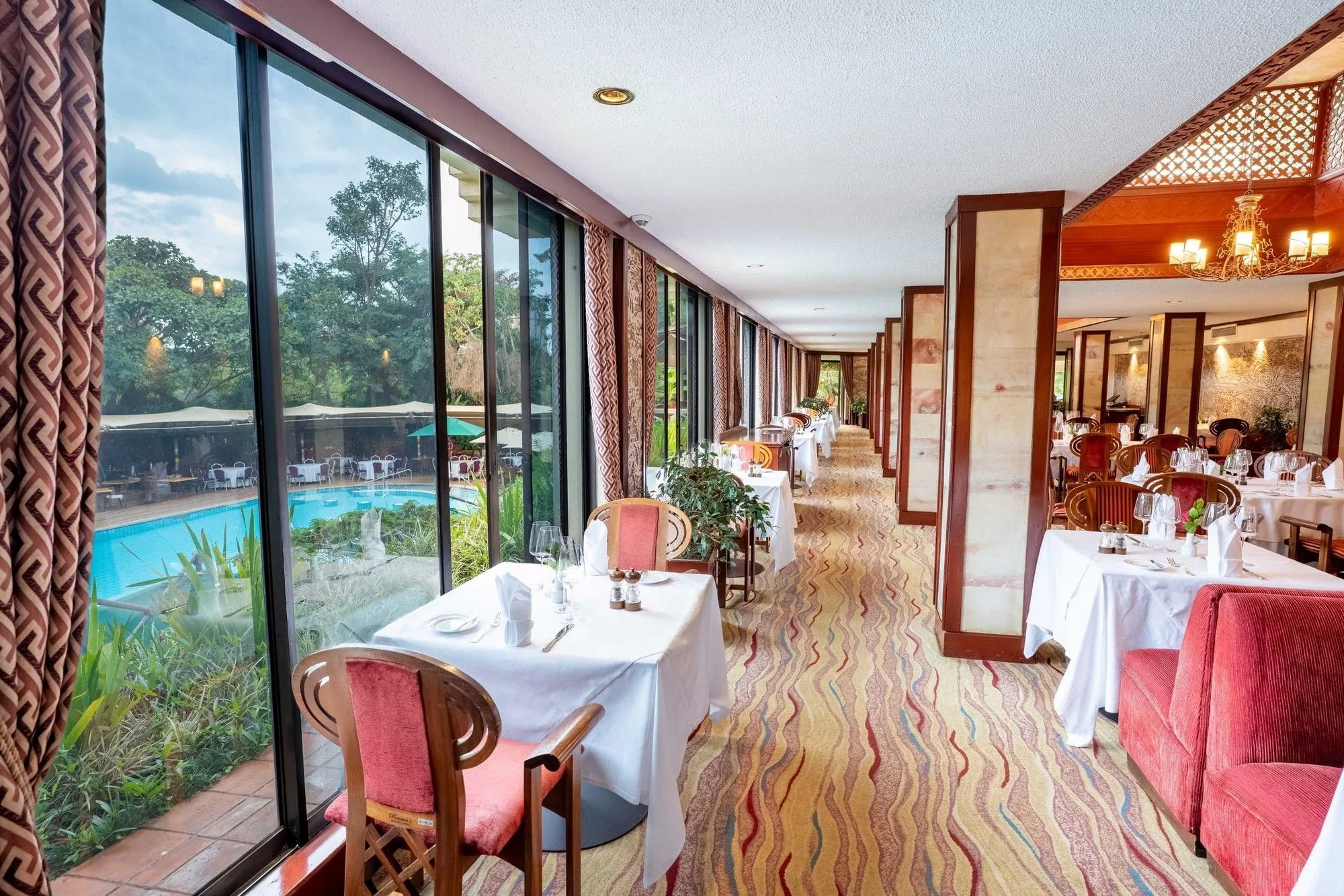 Mandhari fine dining