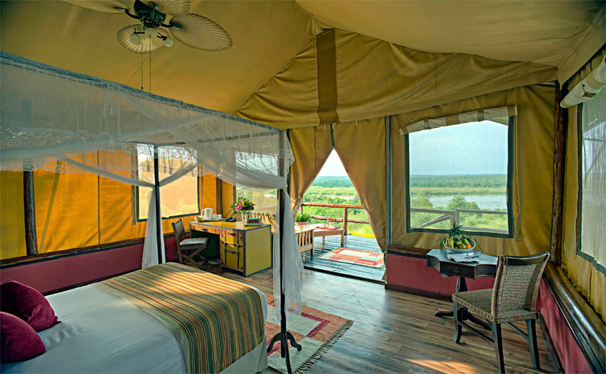 Deluxe tents open onto private balconies facing the Nile floodplain.