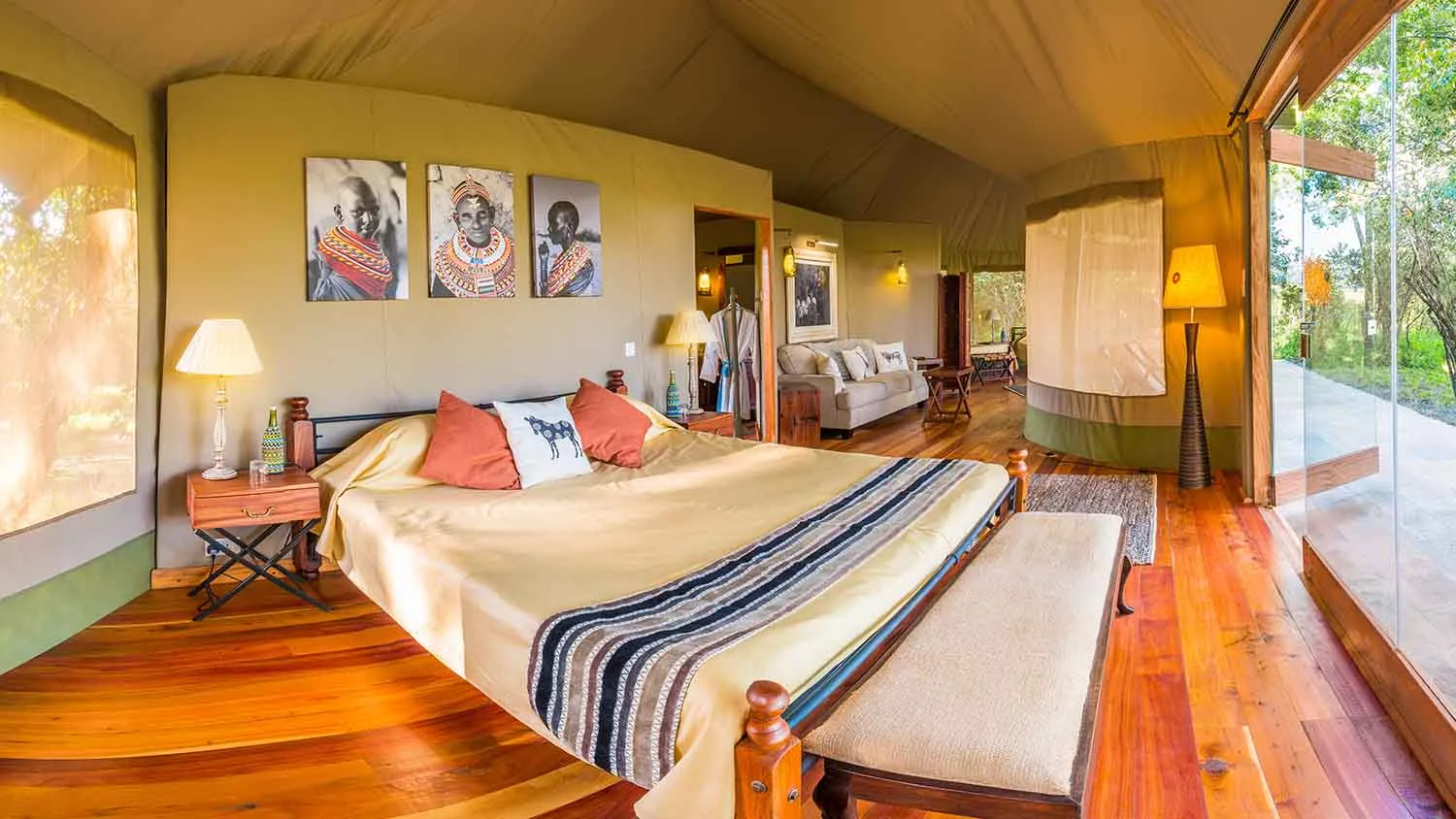 Contemporary double-tent interior