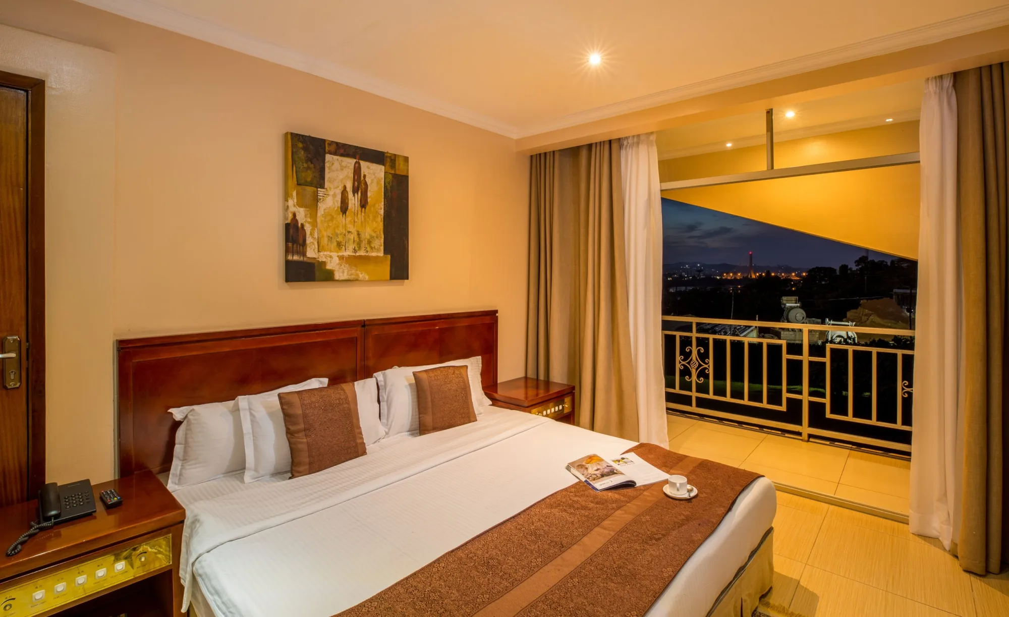 Executive guest room