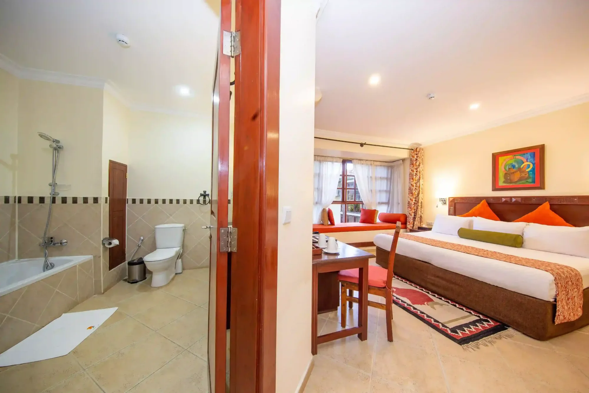 Deluxe king room