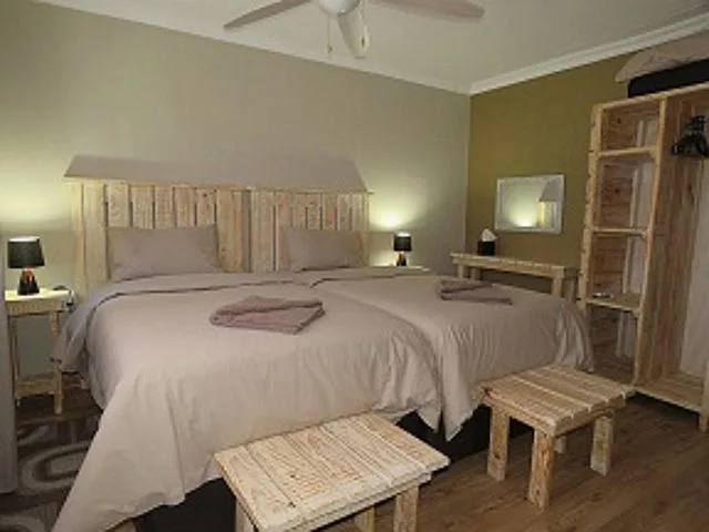 Air-conditioned chalet bedroom