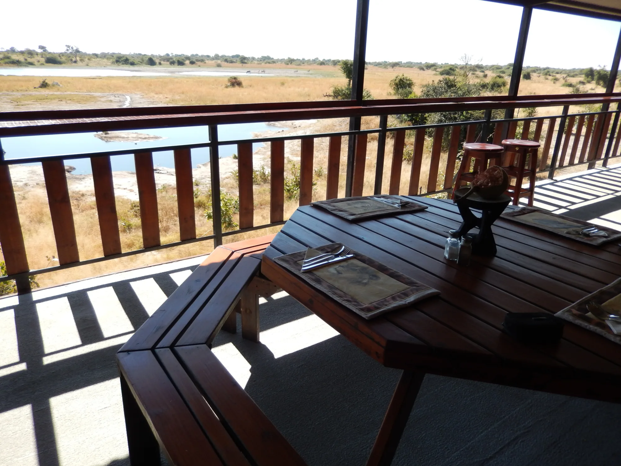Elevated pan-view deck