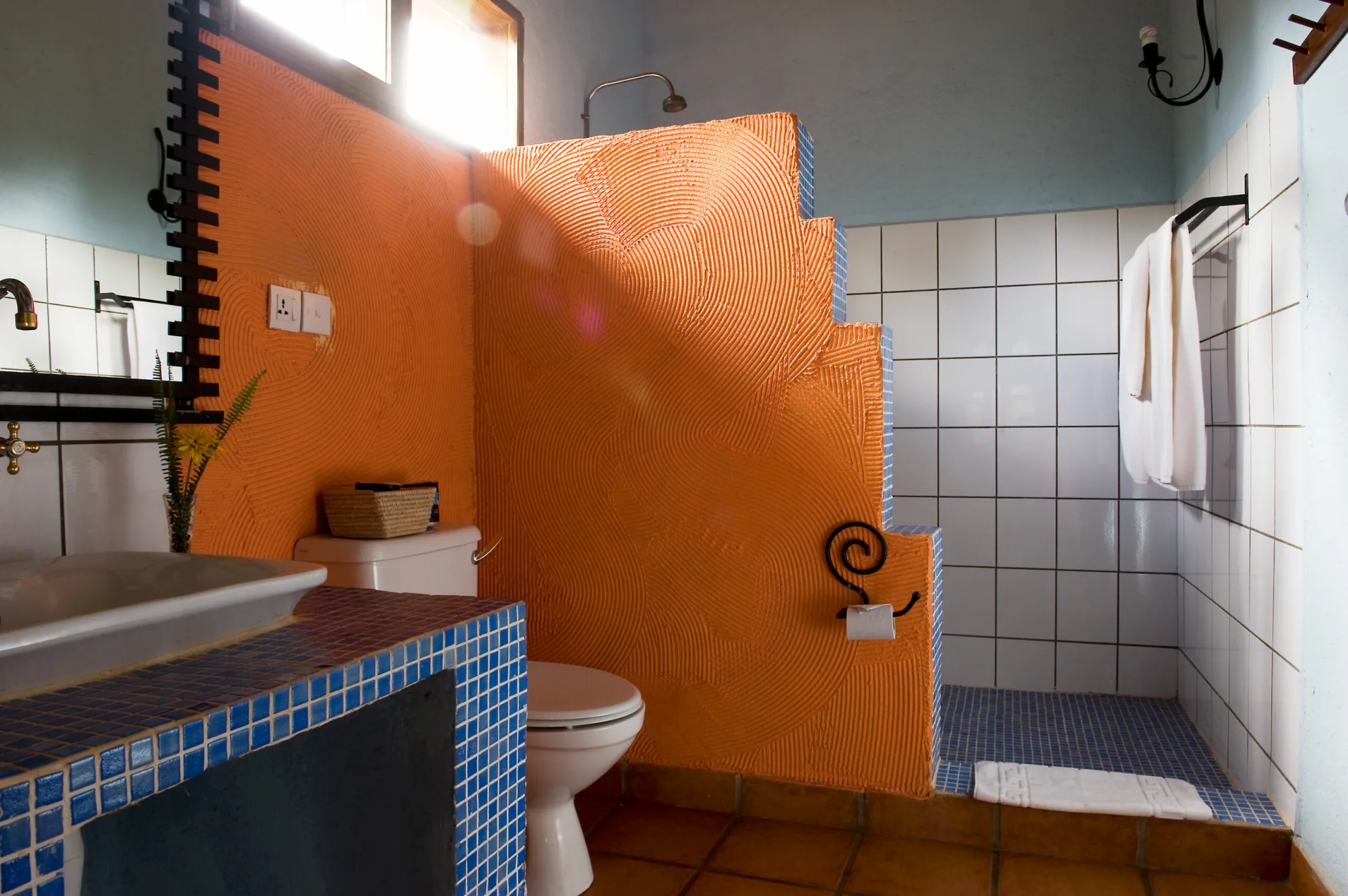 Private en-suite bathroom