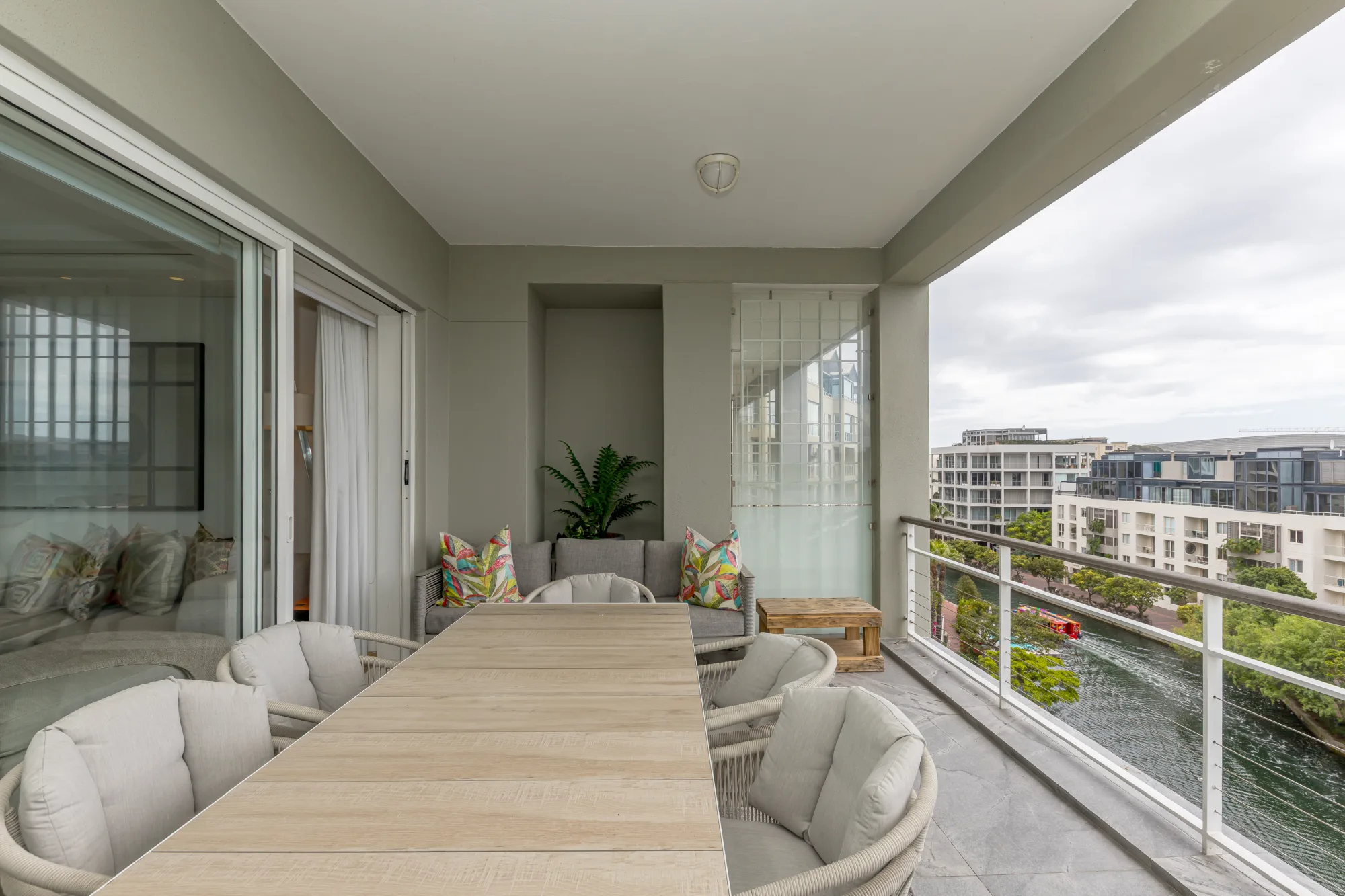 Dovenby marina balcony