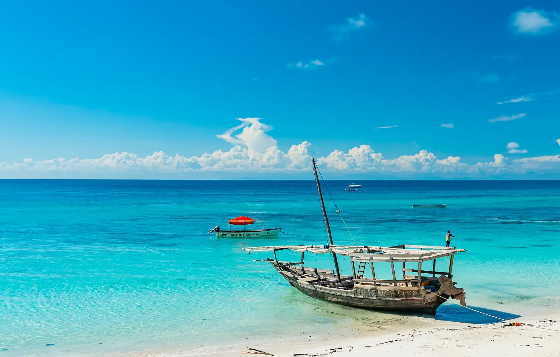 Zanzibar beach season