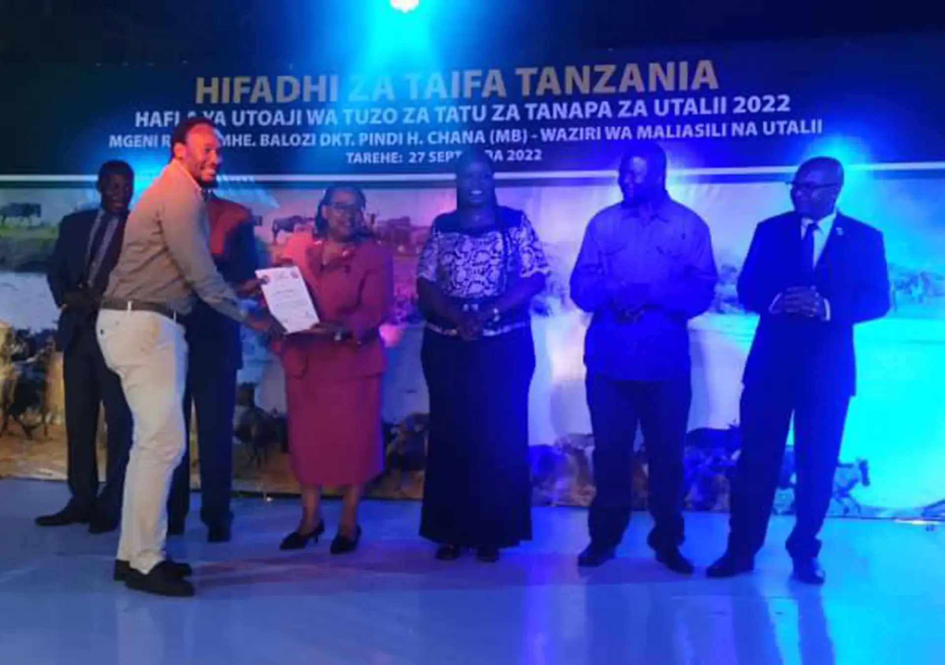 Gosheni Safaris Wins Best Tour Operator (Quality and Innovation in Service Provision) at the 3rd TANAPA Tourism Awards 2022